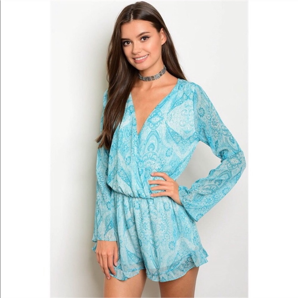 🇺🇸sale🇺🇸Teal paisley boho ruffle romper
